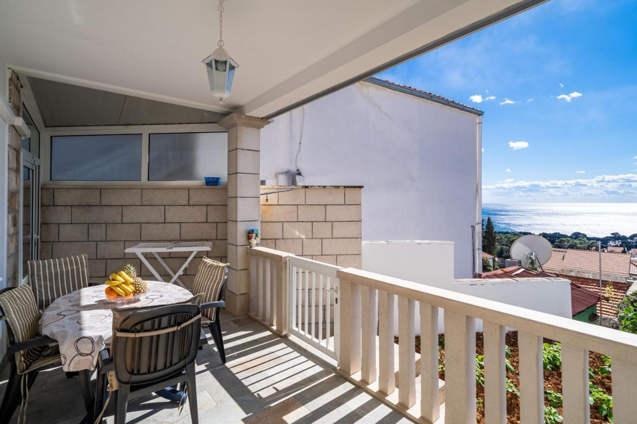 Debos Apartament *